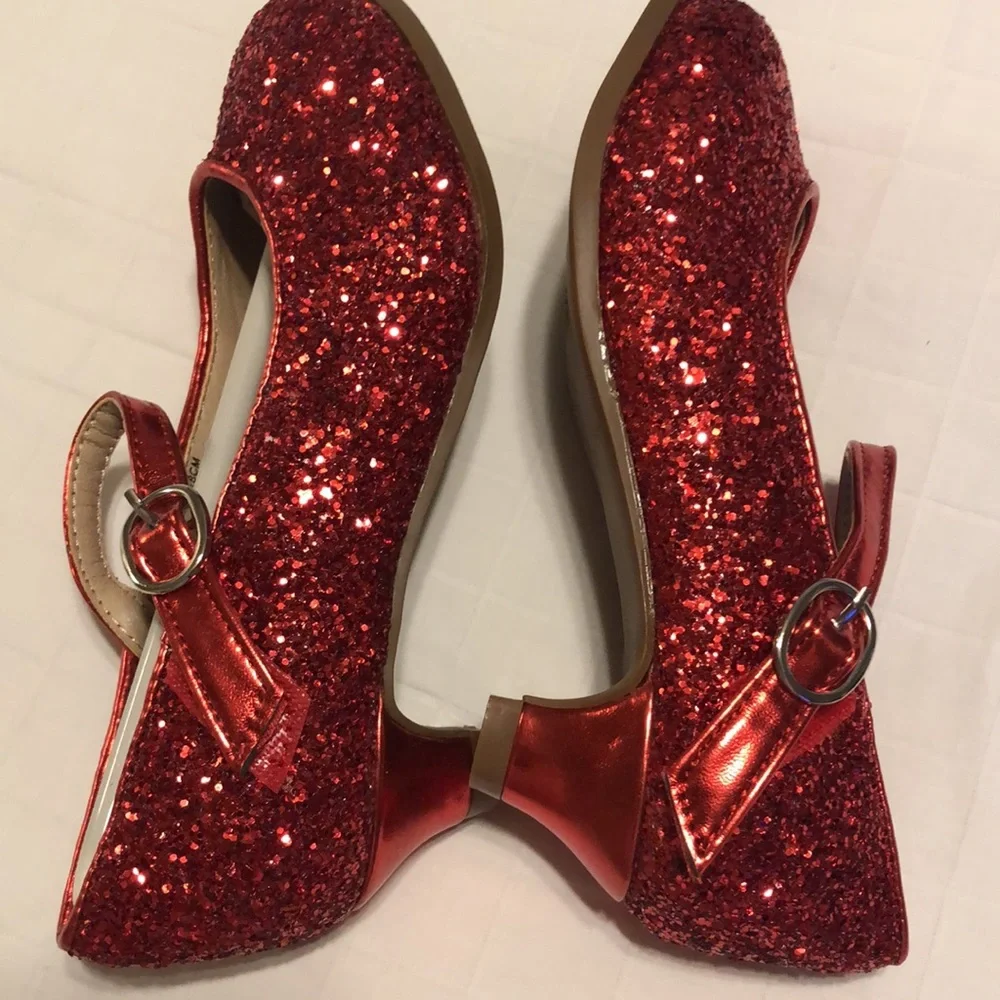 NIB Thee Bron sparkly red dress or Princess shoes size 10. - Picture 4 of 5